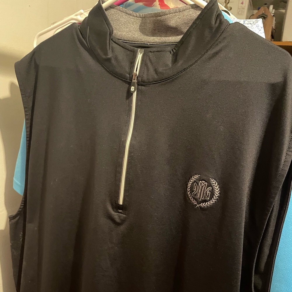 Black Golf Vest